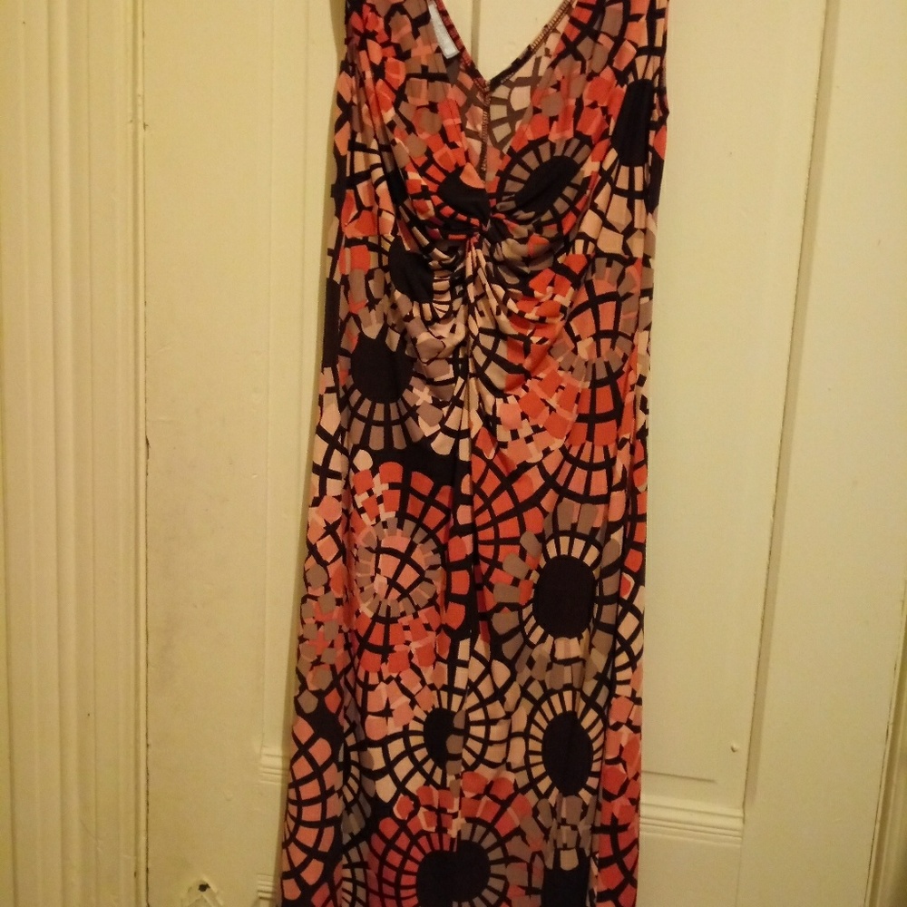 Pretty Spring Dress - Picture 4 of 4